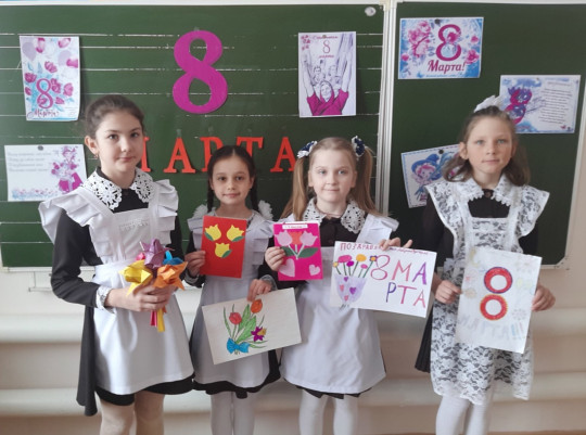 Акция «Вам любимые!», приуроченная к Международному женскому дню. Акция «Вам любимые!», приуроченная к Международному женскому дню..